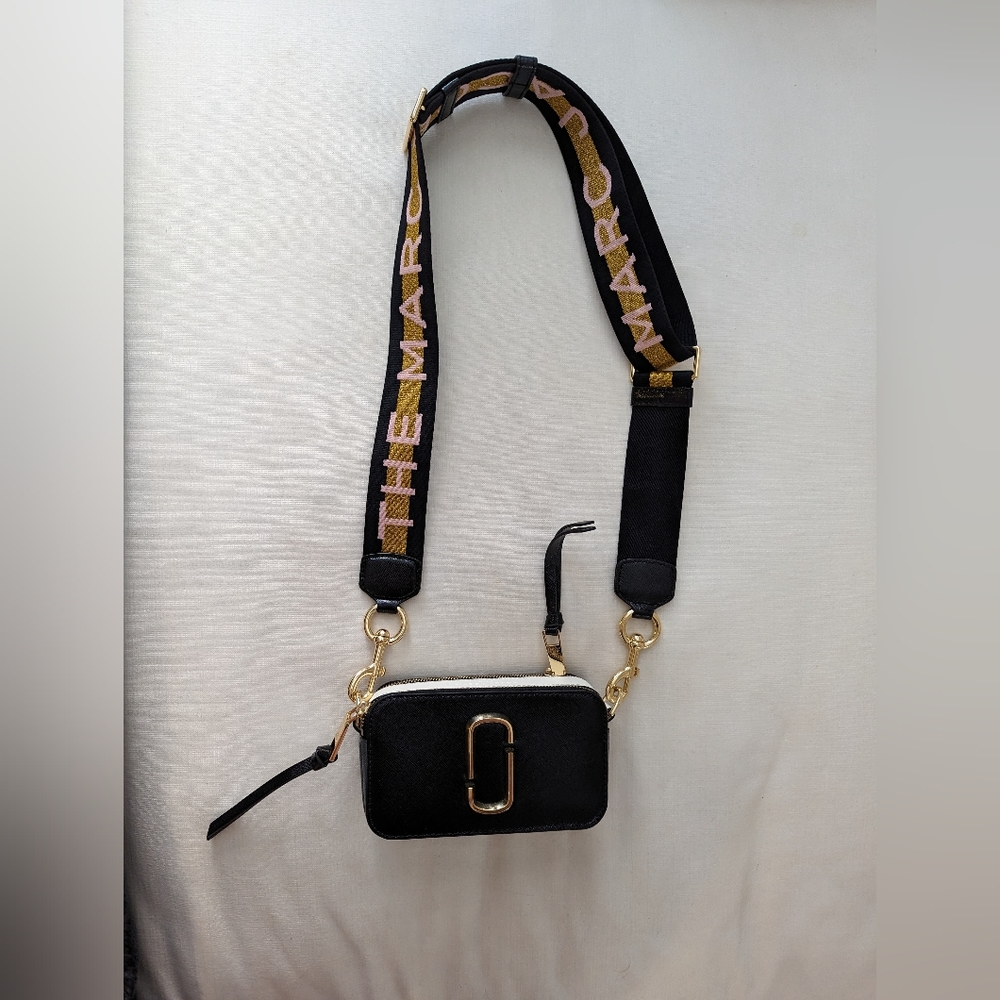 Marc Jacobs camera bag